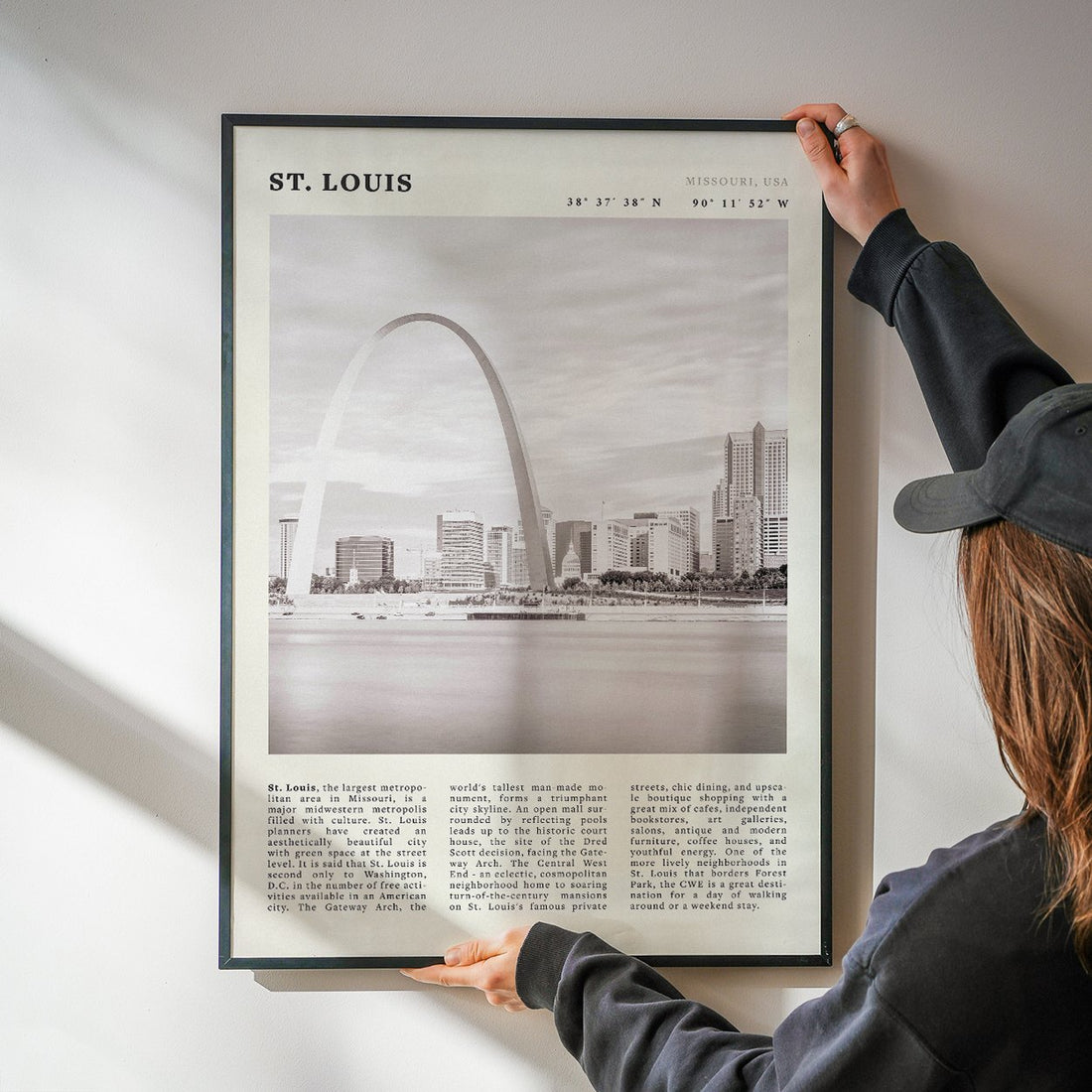 St. Louis Poster | Black & White Gateway Arch Wall Art | Missouri Travel Print - Evergreen Posters
