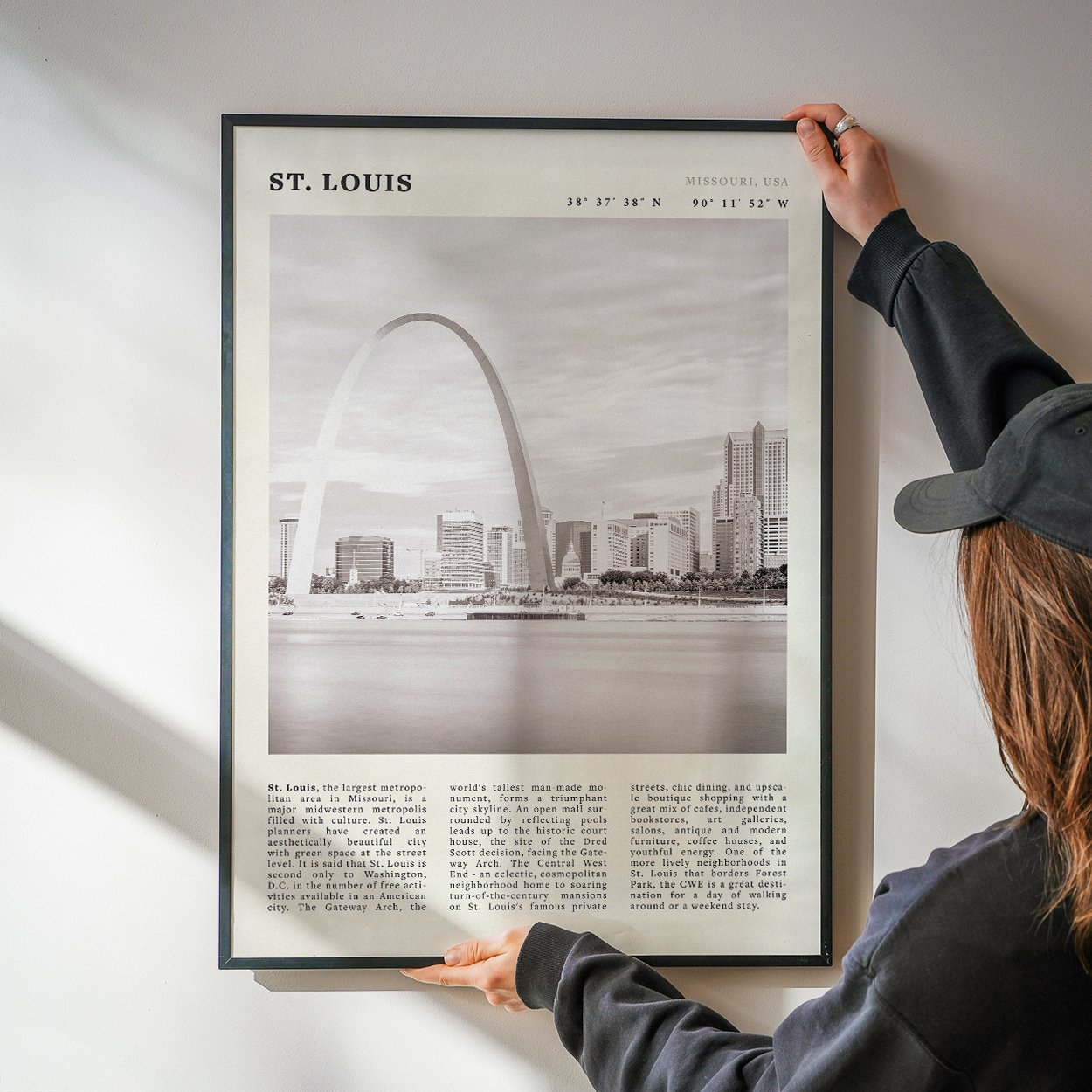 St. Louis Poster | Black & White Gateway Arch Wall Art | Missouri Travel Print - Evergreen Posters